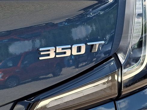 Used 2024 Cadillac XT4 Sport w/ Cold Weather Package AWD/4WD image 33