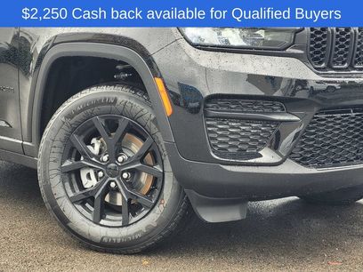 New 2025 Jeep Grand Cherokee Altitude