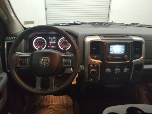 Used 2017 RAM 1500 Classic SLT image 22