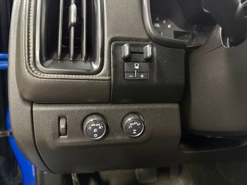 Used 2018 GMC Canyon SLE w/ SLE Convenience Package AWD/4WD image 15