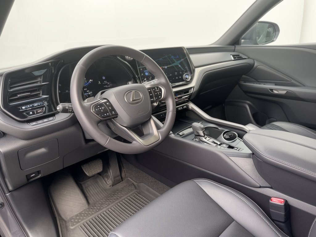 Certified 2026 Lexus TX 350 AWD w/ Technology Package image 4