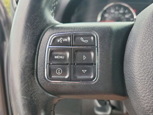 Used 2017 Jeep Wrangler Unlimited Sport w/ Connectivity Group AWD/4WD image 14