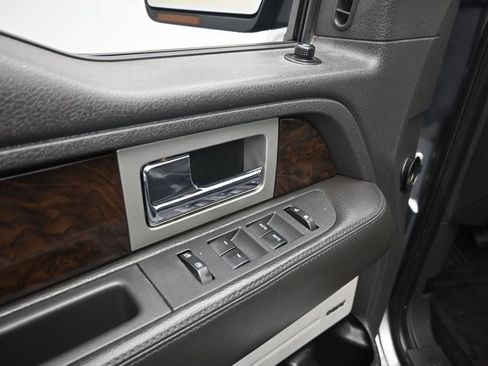 Used 2013 Ford F150 Platinum RWD image 10