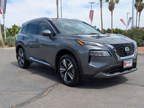 Certified 2023 Nissan Rogue SL w/ SL Premium Package FWD image 6