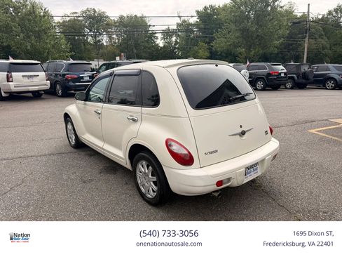 Used 2007 Chrysler PT Cruiser Touring w/ Fleet Value Group I FWD image 4