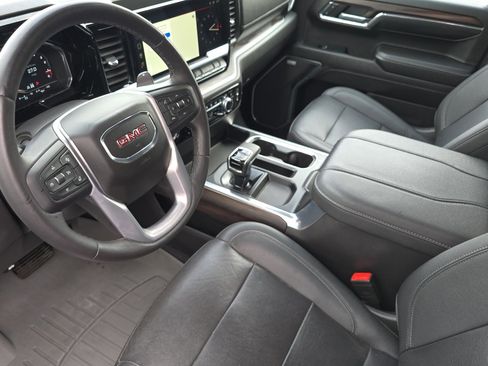 Used 2023 GMC Sierra 1500 SLT w/ SLT Premium Package image 10