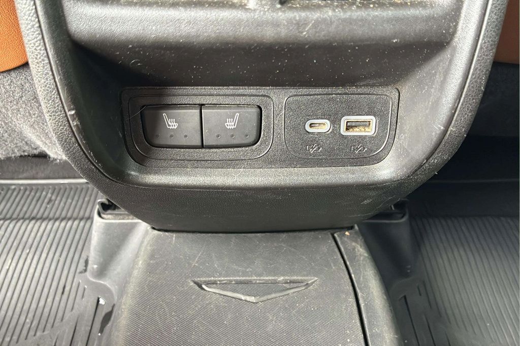 Used 2020 Cadillac XT4 Sport FWD image 33