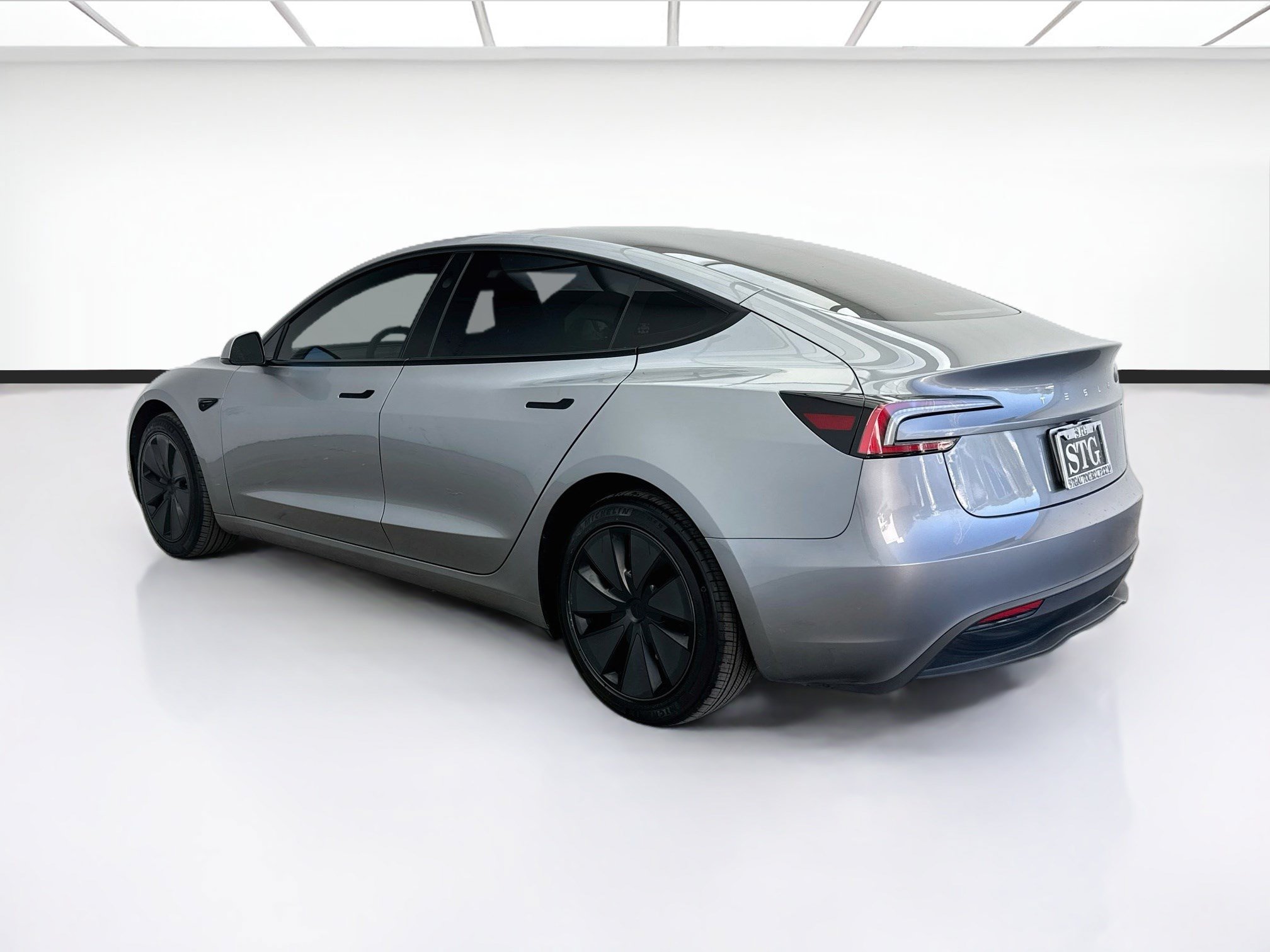 Used 2025 Tesla Model 3 RWD image 6