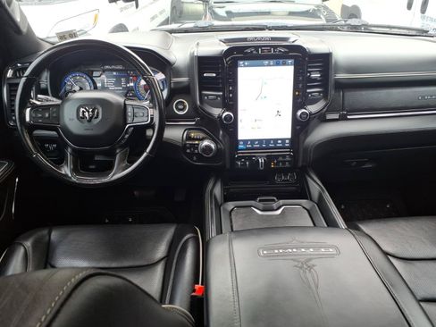 Used 2022 RAM 1500 Limited AWD/4WD image 11
