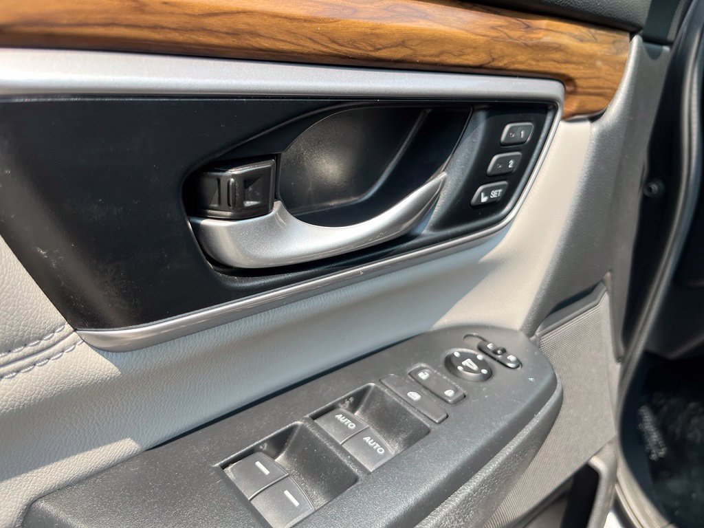 Used 2019 Honda CR-V EX-L image 17