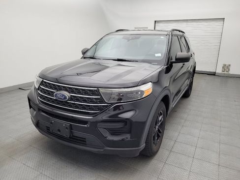 Used 2020 Ford Explorer XLT w/ Comfort Package AWD/4WD image 15