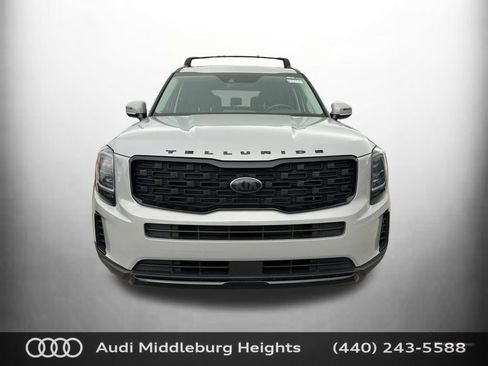 Used 2021 Kia Telluride EX w/ EX Premium Package AWD/4WD image 2