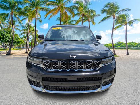 Used 2024 Jeep Grand Cherokee L Summit AWD/4WD image 7