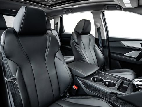 New 2026 Acura MDX SH-AWD image 23