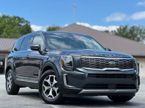 Used 2020 Kia Telluride EX FWD image 3