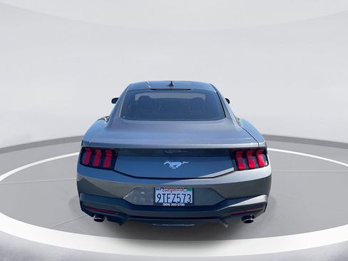 Used 2024 Ford Mustang Coupe RWD image 5