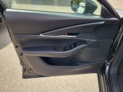 Used 2025 MAZDA CX-30 AWD 2.5 S w/ Preferred Package image 9