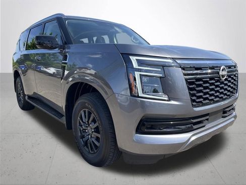 Used 2025 Nissan Armada SV AWD/4WD image 3