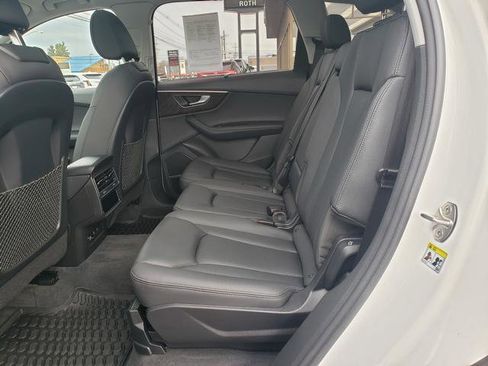 Used 2023 Audi Q7 3.0T Prestige AWD/4WD image 12