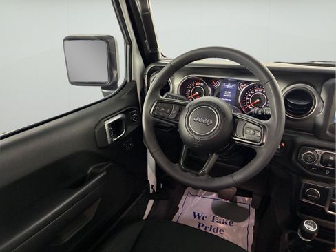 Used 2023 Jeep Wrangler Unlimited Sport AWD/4WD image 16