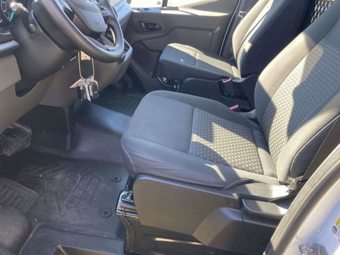Used 2024 Ford Transit 250 Low Roof w/ Exterior Upgrade Package image 20