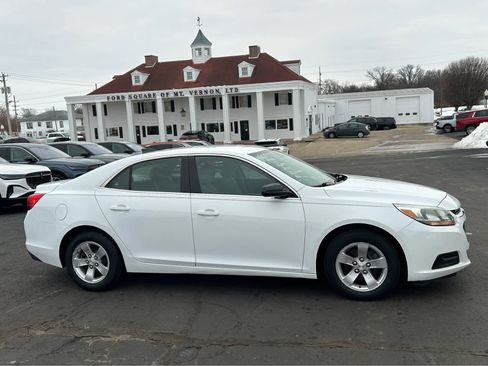 Used 2015 Chevrolet Malibu LS image 4