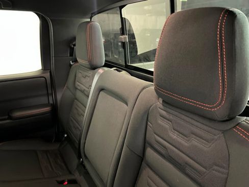 Certified 2025 Nissan Frontier PRO-4X image 20