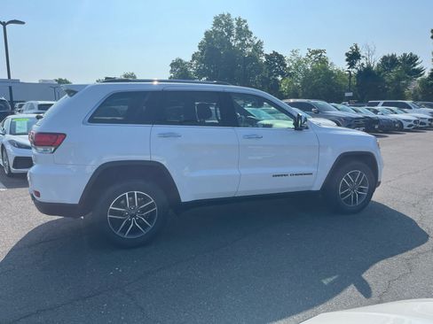 Used 2020 Jeep Grand Cherokee Limited AWD/4WD image 8