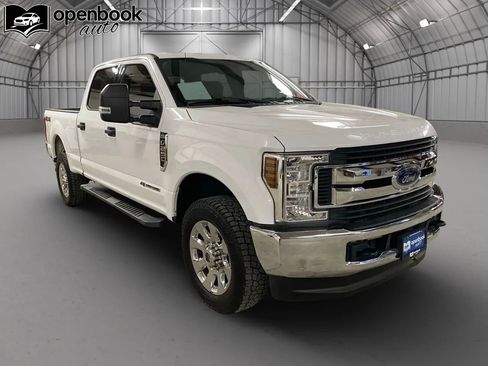 Used 2018 Ford F250 XLT image 3