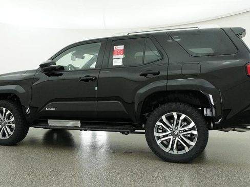 New 2026 Toyota 4Runner Limited AWD/4WD image 3