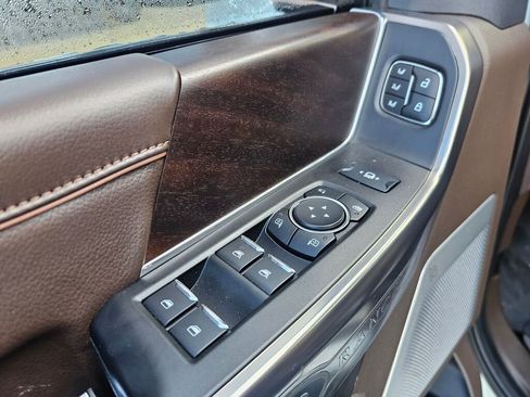 Used 2024 Ford F350 King Ranch image 19