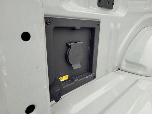 Used 2024 Ford F150 XLT w/ Equipment Group 302A MID image 27