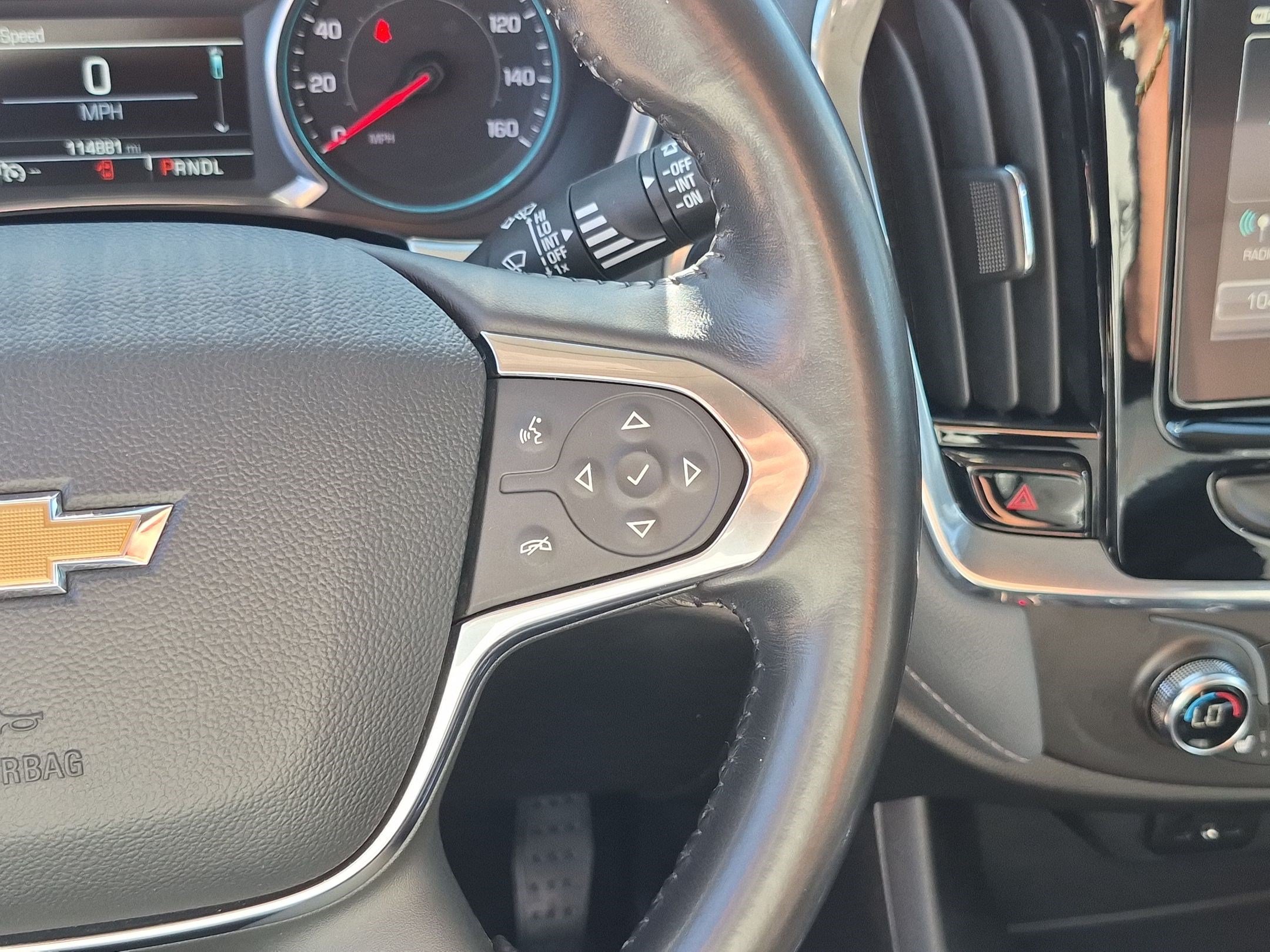 Used 2019 Chevrolet Traverse LT w/ LPO, Black Accent Package AWD/4WD image 18