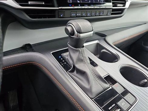 Used 2023 Toyota Sienna XSE image 12