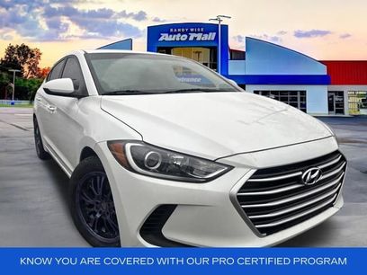 Used 2018 Hyundai Elantra SE w/ SE Connectivity Package 04