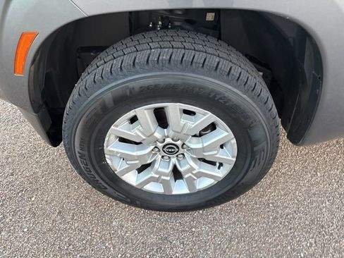 Certified 2024 Nissan Frontier SV w/ SV Convenience Package image 23