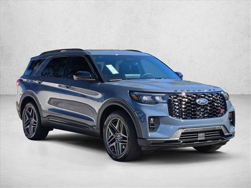 New 2026 Ford Explorer ST image 5