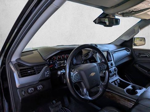 Used 2018 Chevrolet Tahoe LT AWD/4WD image 9