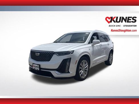 Used 2022 Cadillac XT6 Premium Luxury w/ Platinum Package AWD/4WD image 3