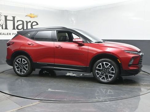 New 2026 Chevrolet Blazer RS w/ LPO, Floor Liner Package FWD image 27