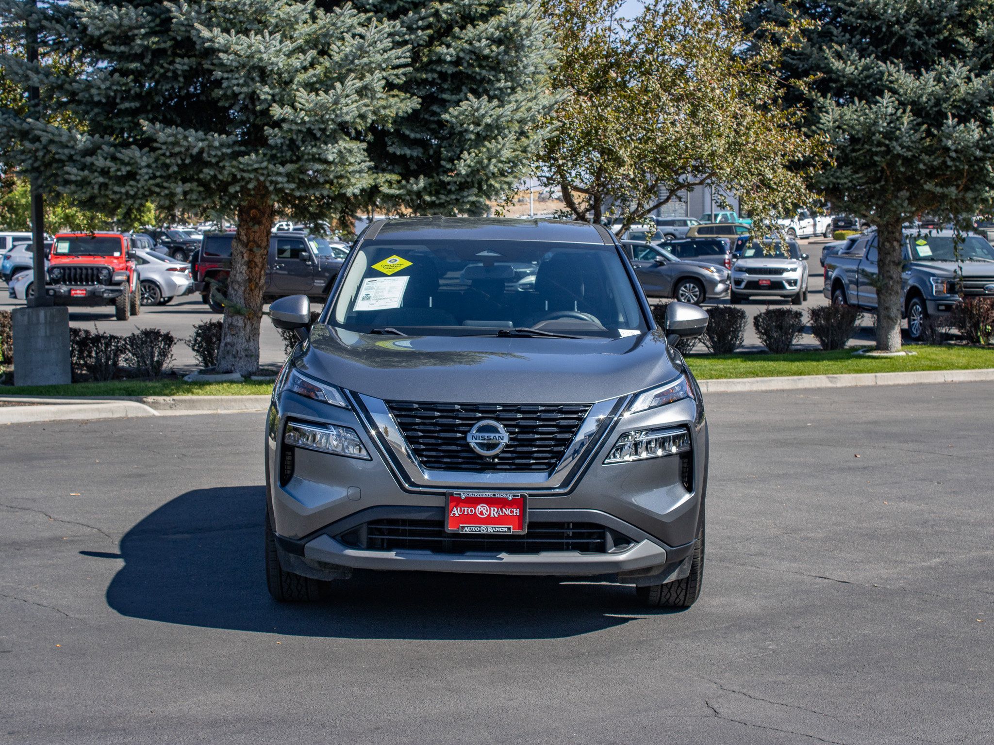 Used 2021 Nissan Rogue SV AWD/4WD image 3