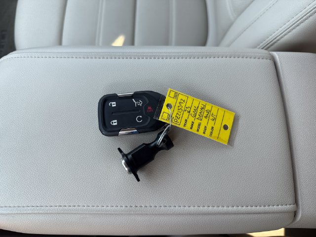 Used 2023 GMC Acadia Denali AWD/4WD image 12