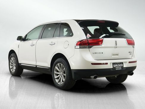 Used 2014 Lincoln MKX AWD w/ Equipment Group 102A image 3