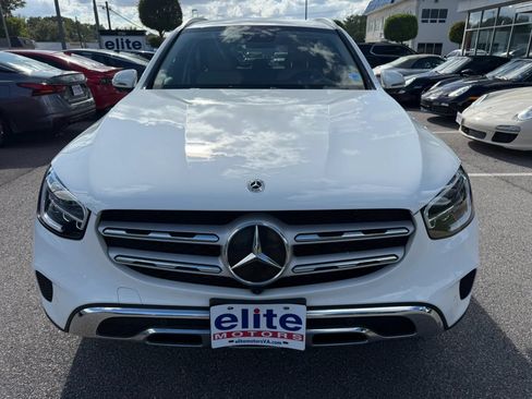 Used 2022 Mercedes-Benz GLC 300 4MATIC w/ Multimedia Package Lite image 2