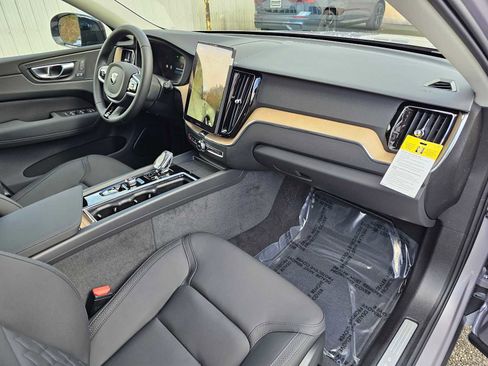 New 2026 Volvo XC60 B5 Plus w/ Protection Package Premier image 11