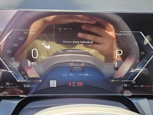 New 2025 BMW X3 xDrive30i w/ Convenience Package image 18