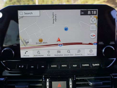 Used 2024 Nissan Pathfinder Platinum image 10