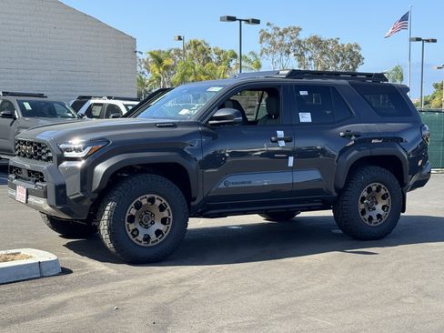 New 2026 Toyota 4Runner Trailhunter AWD/4WD image 11