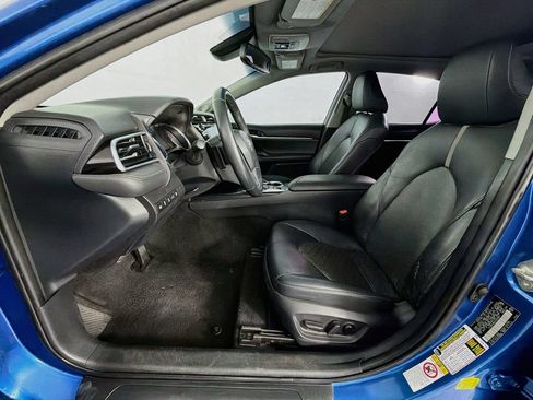Used 2018 Toyota Camry XSE w/ Driver Assist Package FWD image 15