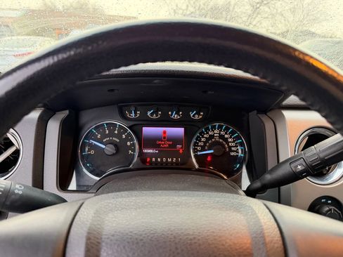 Used 2012 Ford F150 XLT w/ XLT Chrome Pkg image 11